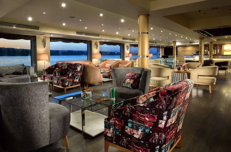 The Luxury Acamar Nile cruise